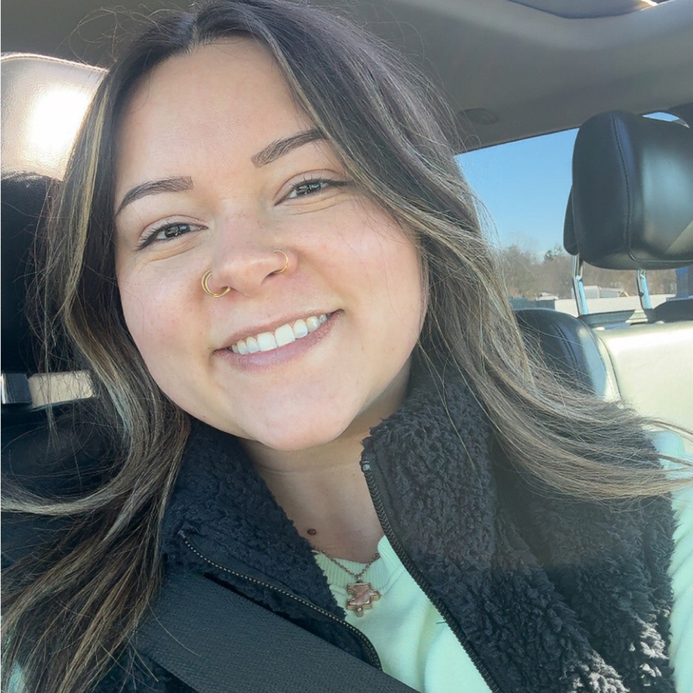 Meet your Posher, Jillian